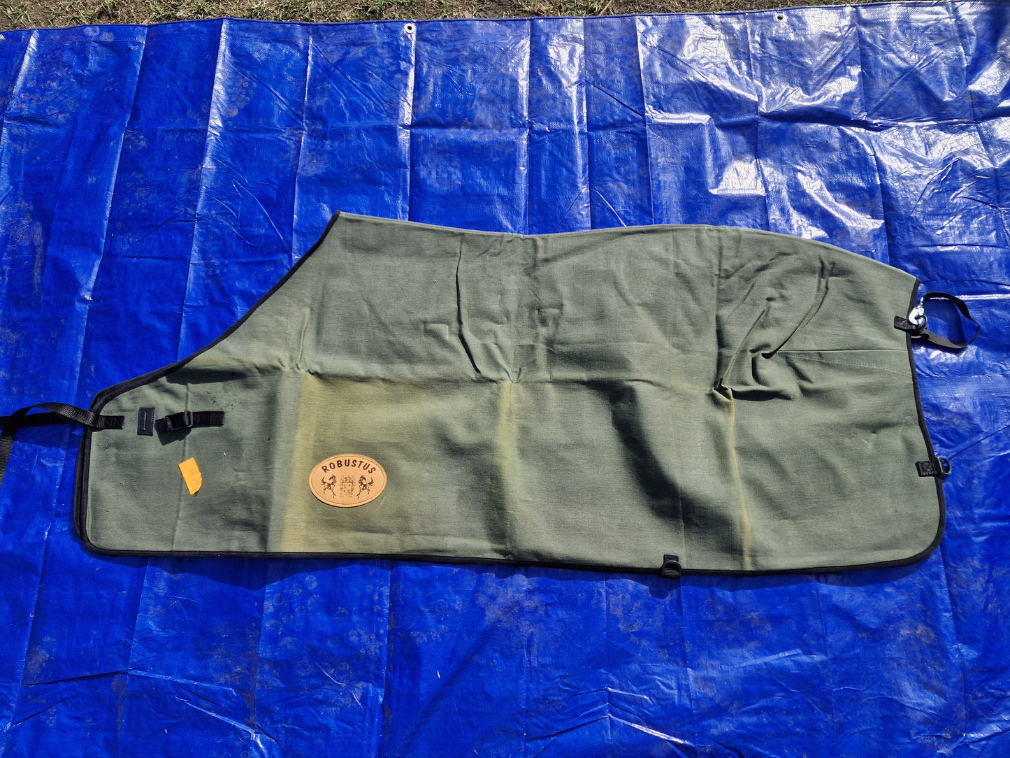 Derka stajenna 115 cm