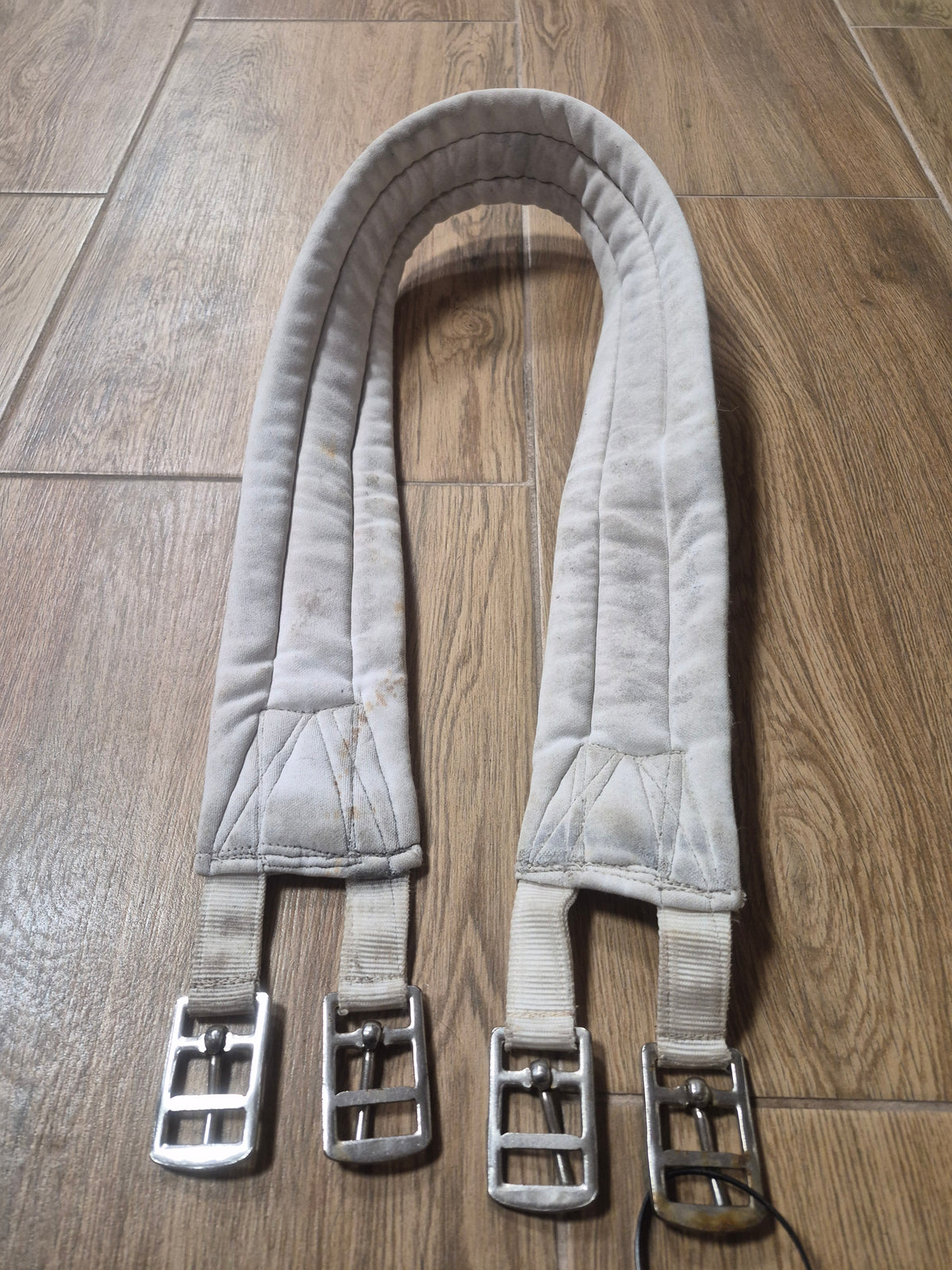 Używany popręg 125 cm biały bez gum