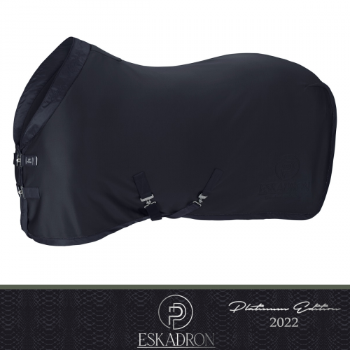 Derka osuszająca JERSEY GLOSSY COLLAR Platinum 2022 - Eskadron - navy XL 155 CM