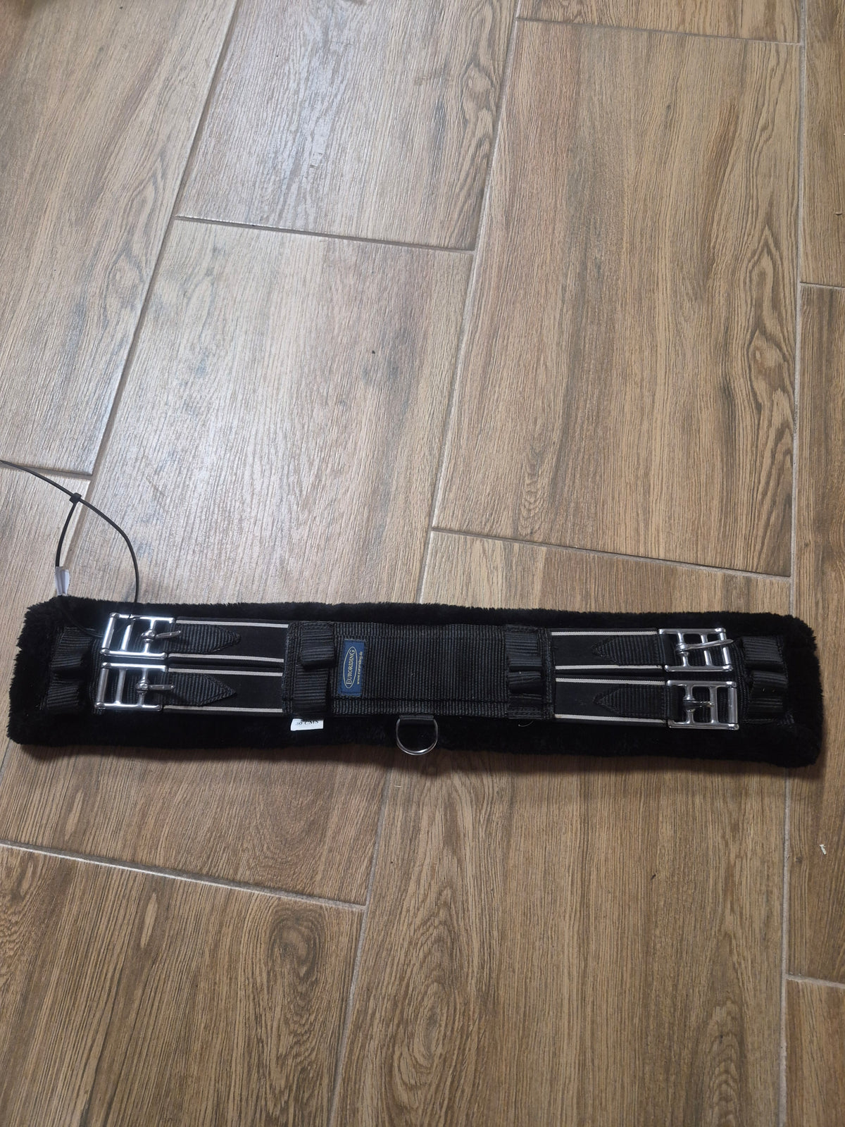 Używany popreg ujeżdzeniowy z futerkiem EuroRiding 50 cm z gumami