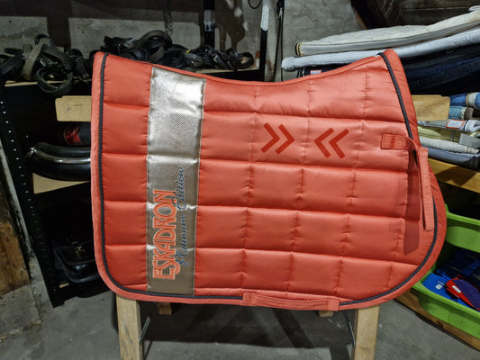 Czaprak Eskadron Platinum " GLOSSY BIG SQUARE " CORAL VS nowy bez metki