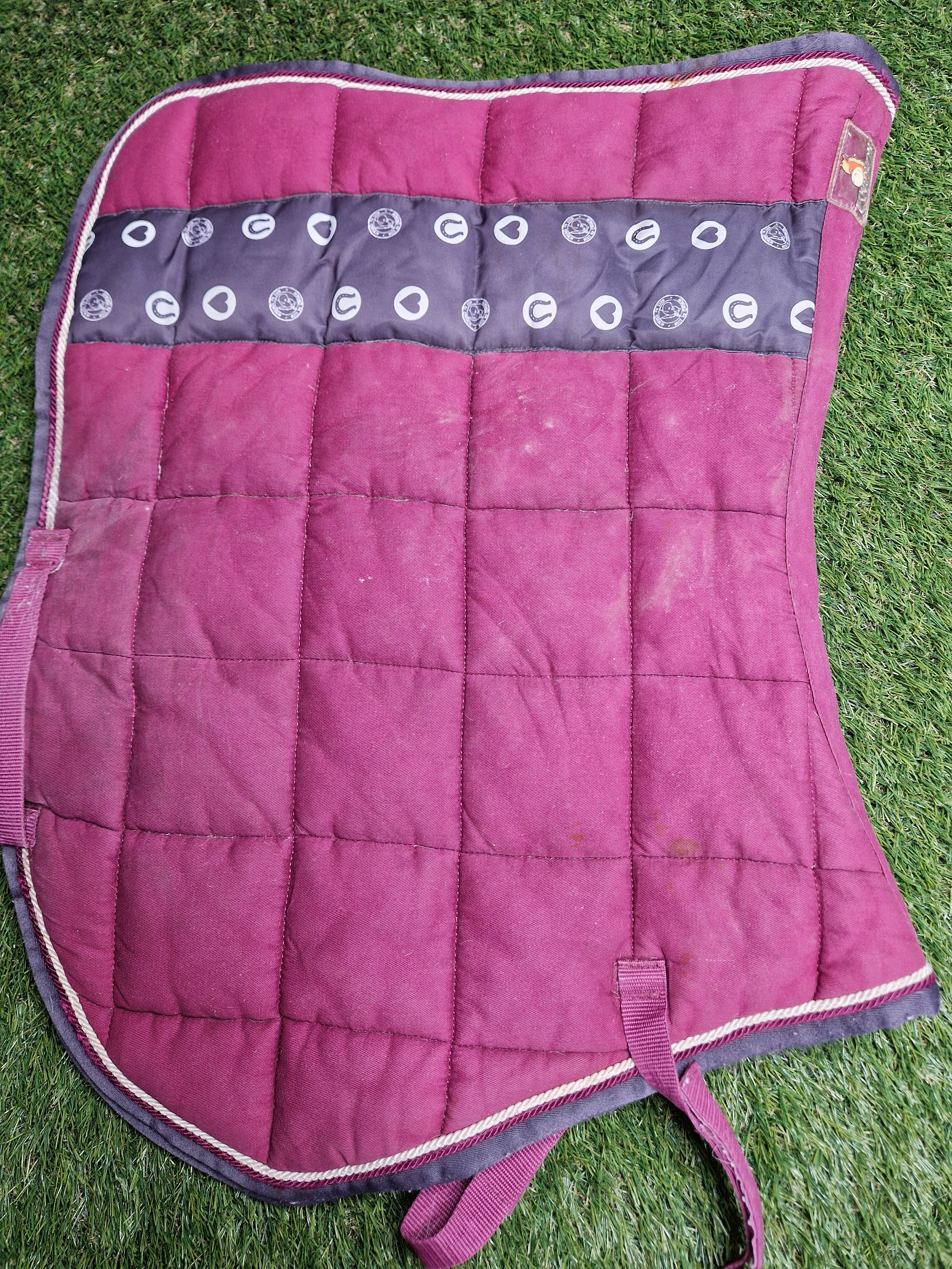 Komplet vs full eskadron NICI Burgundy 2014/15