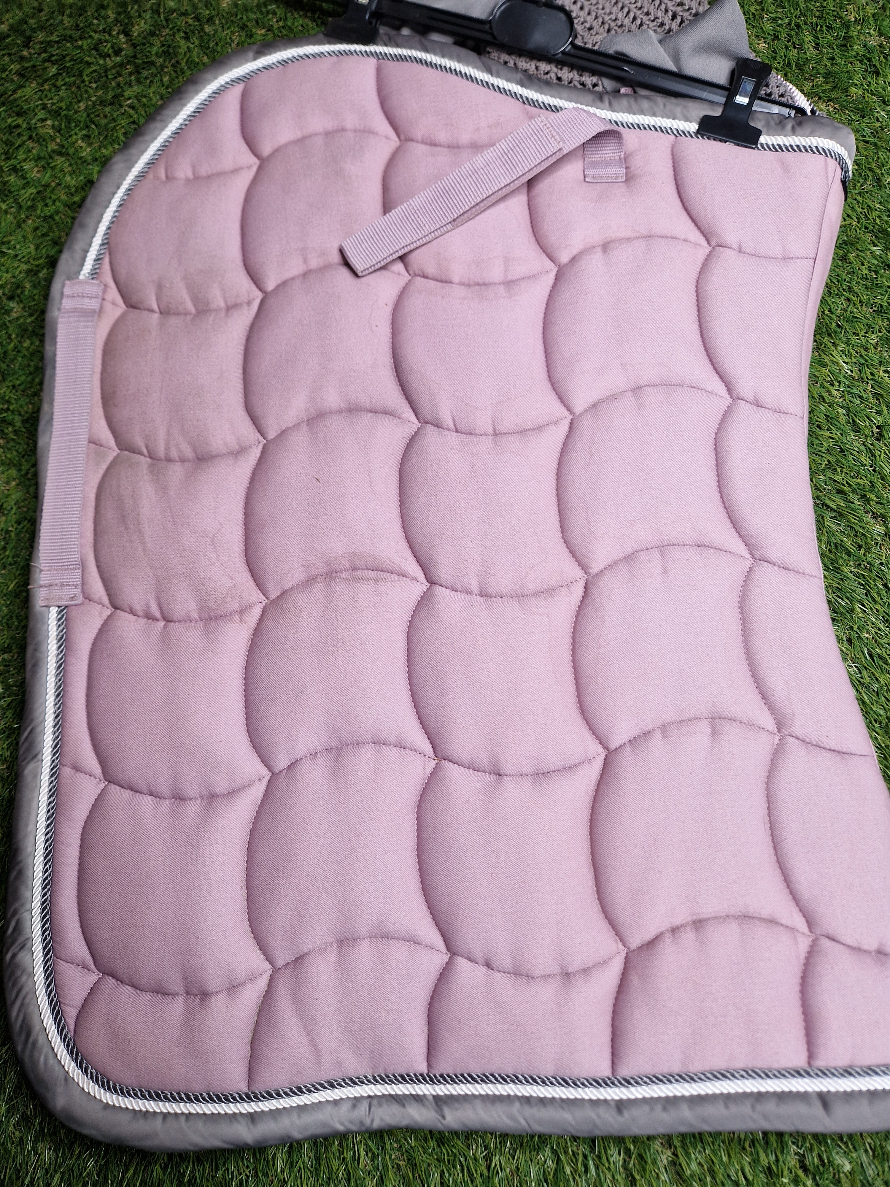 Zestaw vs czaprak + Nauszniki full Eskadron Performance Orchidmauve