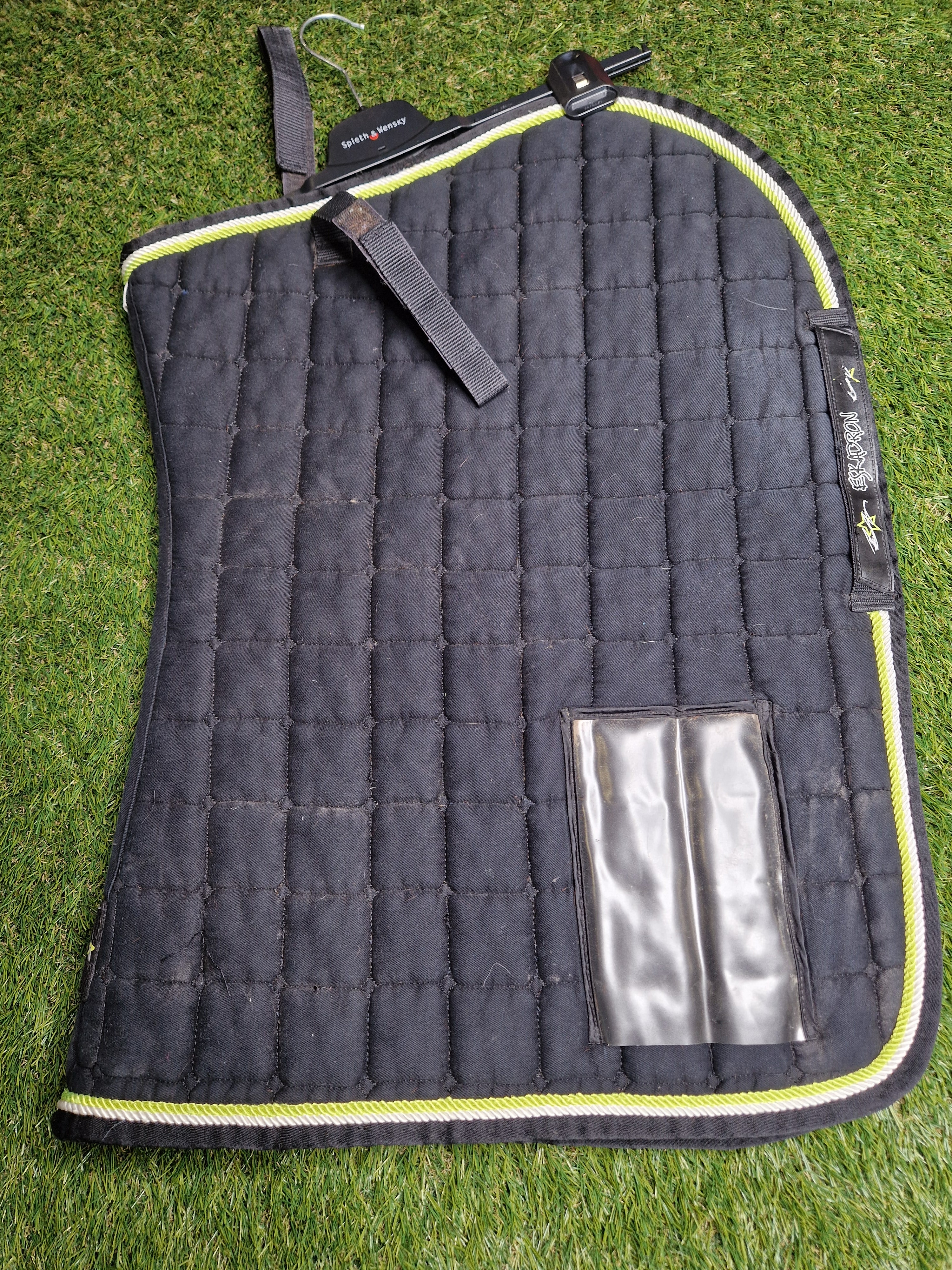 CZAPRAK COTTON INSERT ESKADRON , KOLEKCJA NEXT GENERATION vs