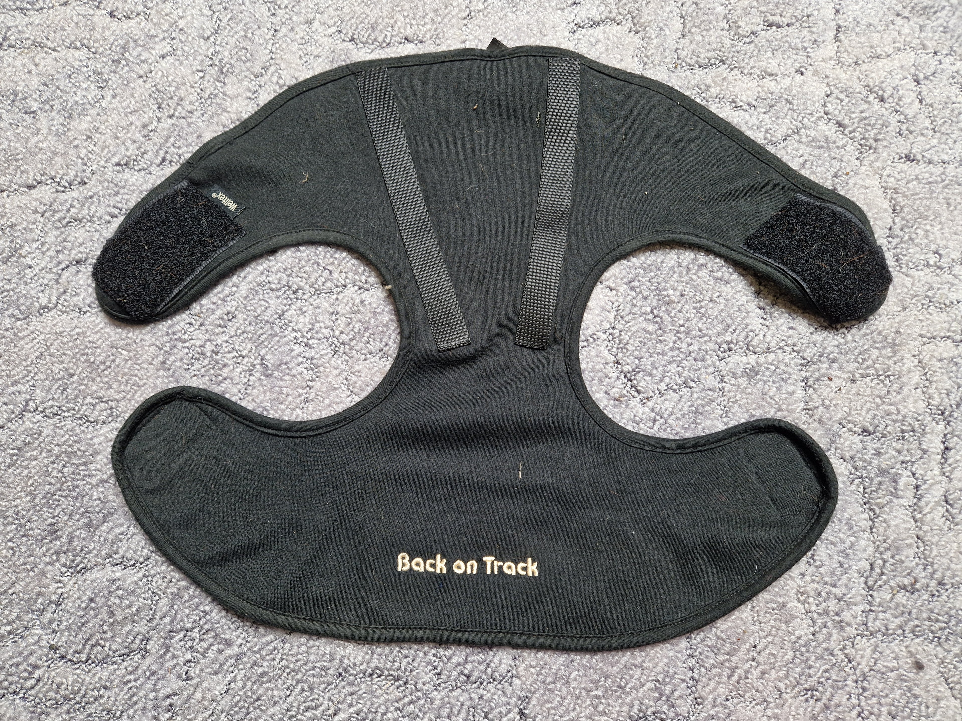 Back on Track ochraniacz terapeutyczny na potylicę M-L