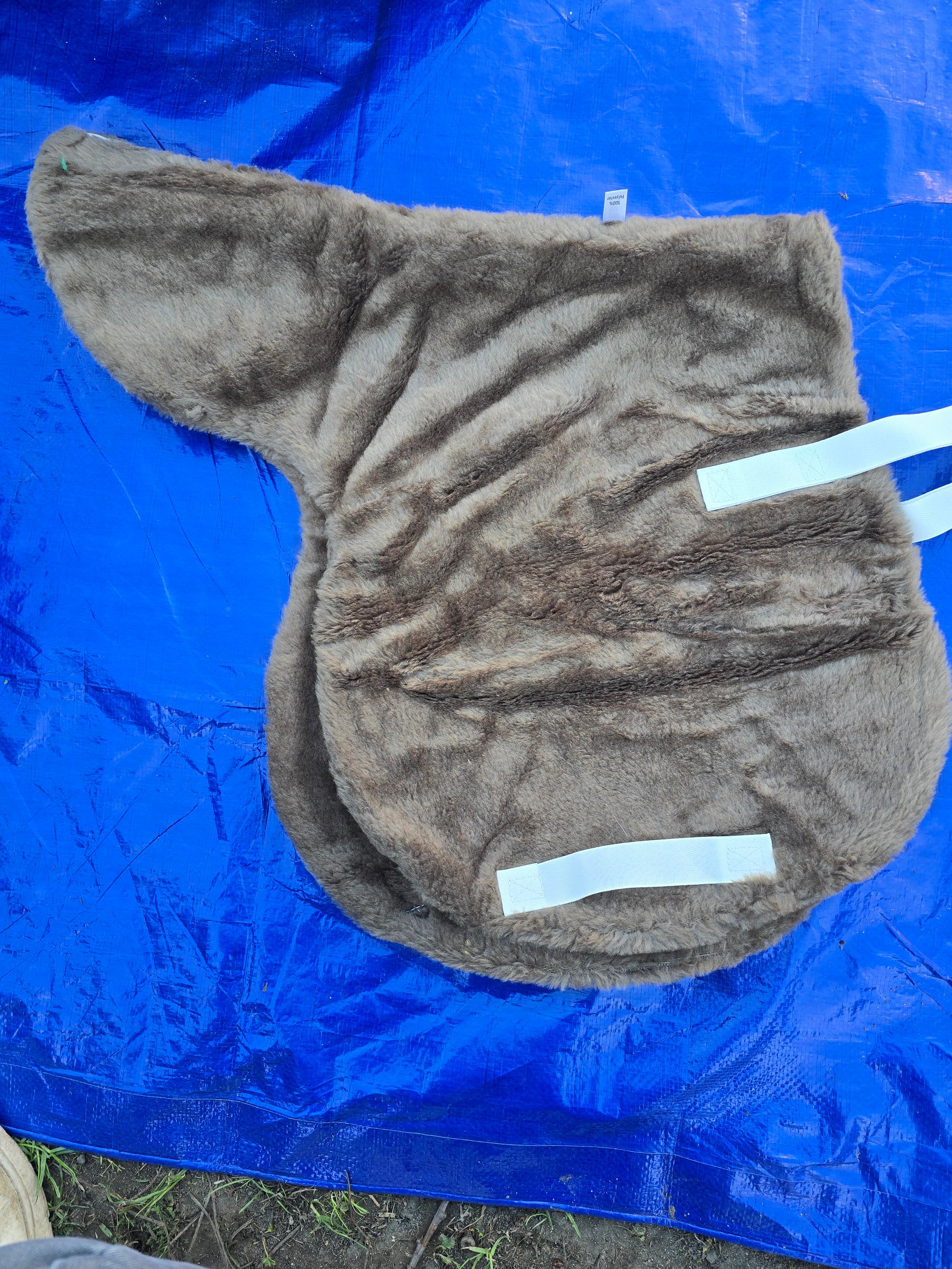 Czaprak futerkowy brązowy