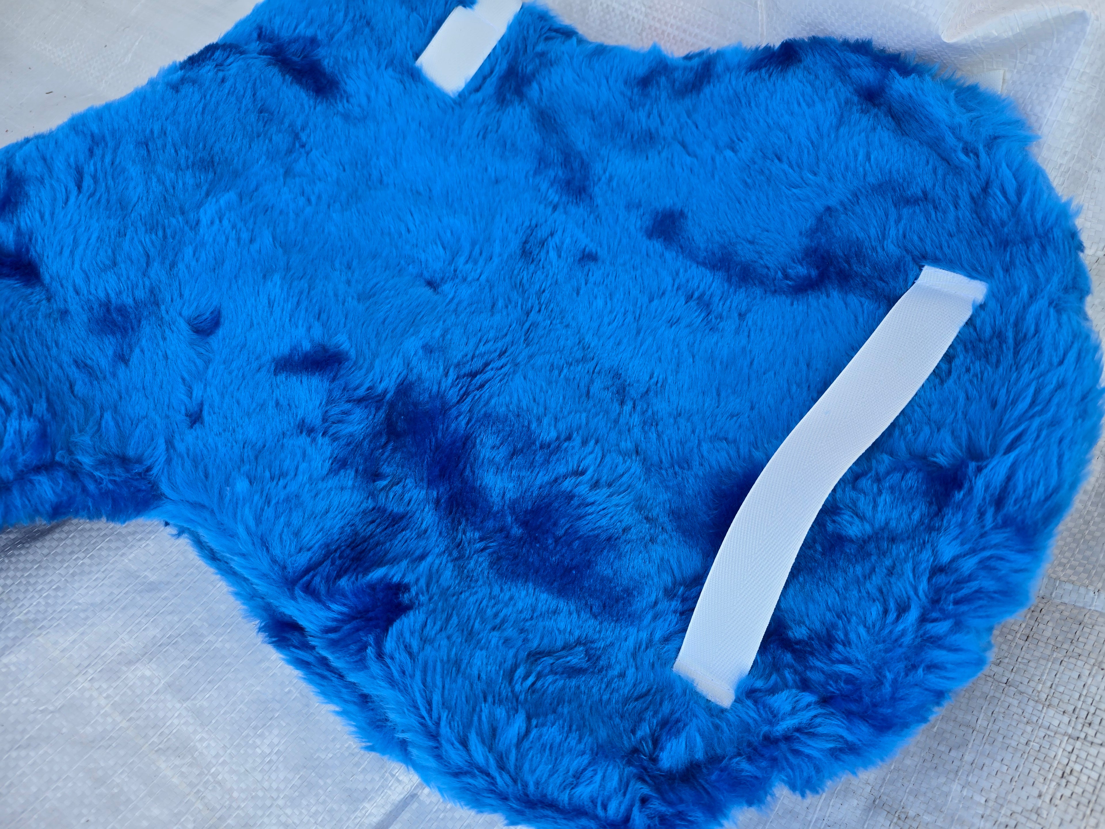 Sky blue fur saddle cloth 16 inch