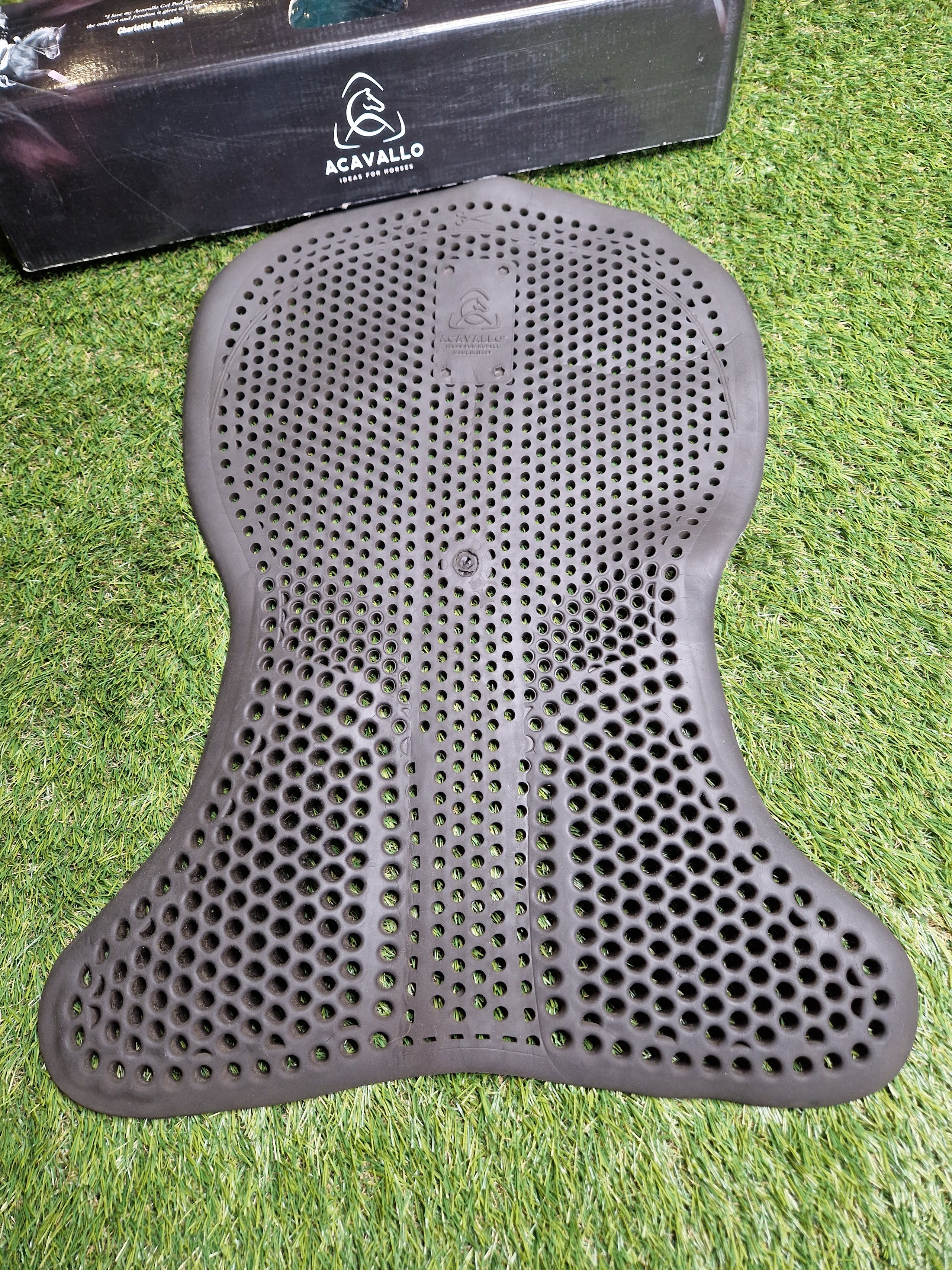 Acavallo
Żelowa podkładka z podniesieniem przodu