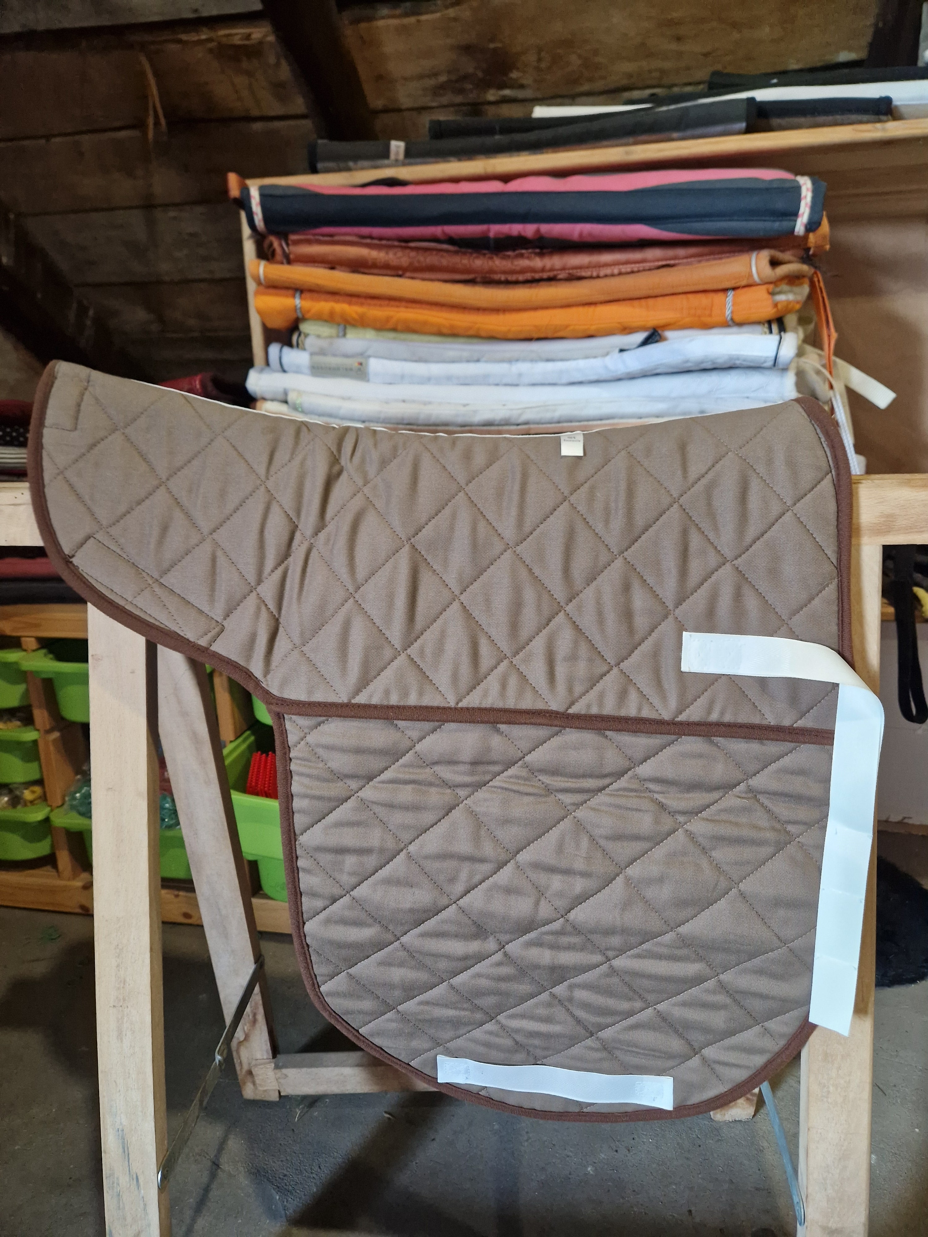 Cob/full saddle cloth with pocket
