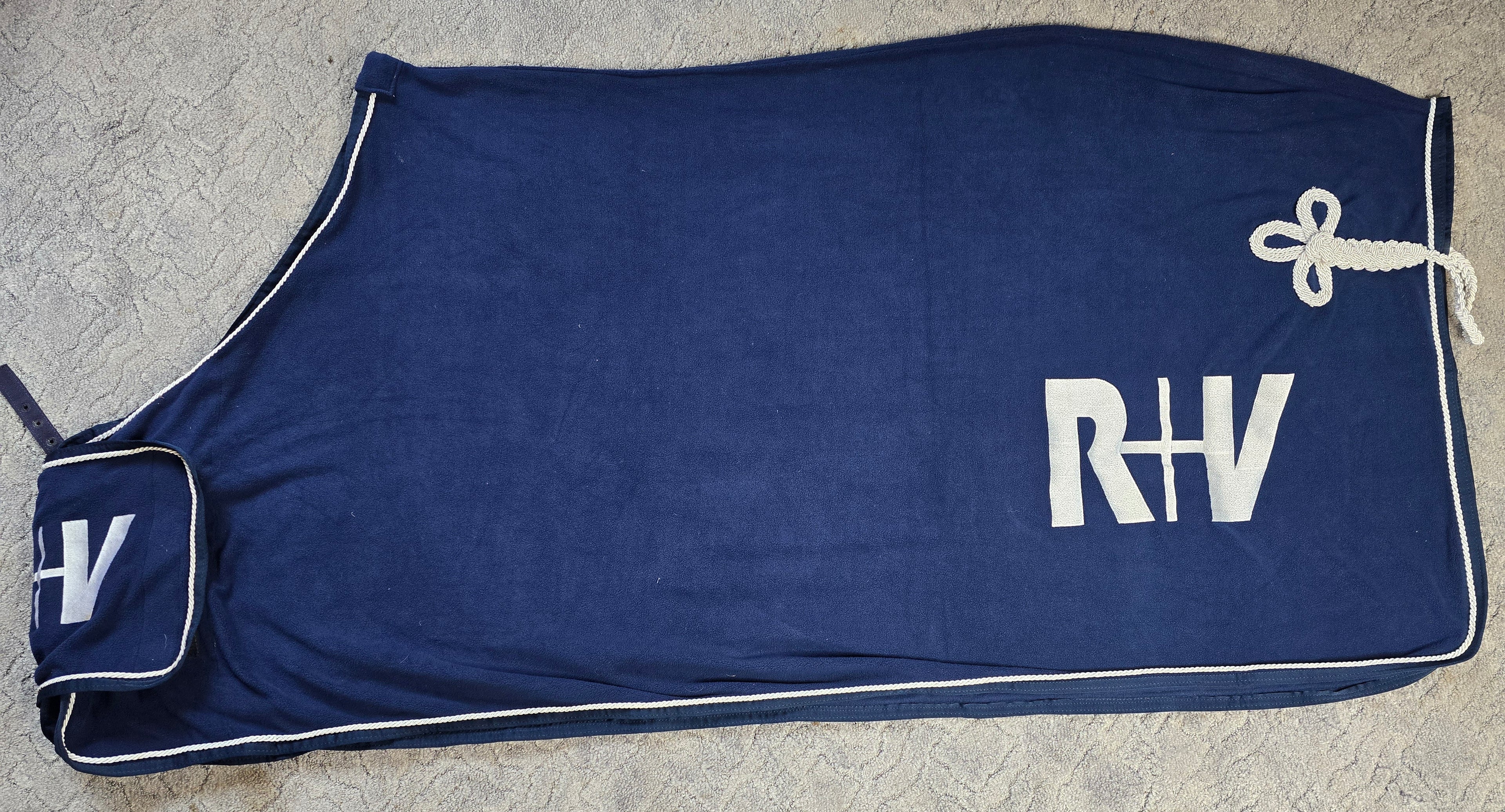 Derka polarowa 145 cm