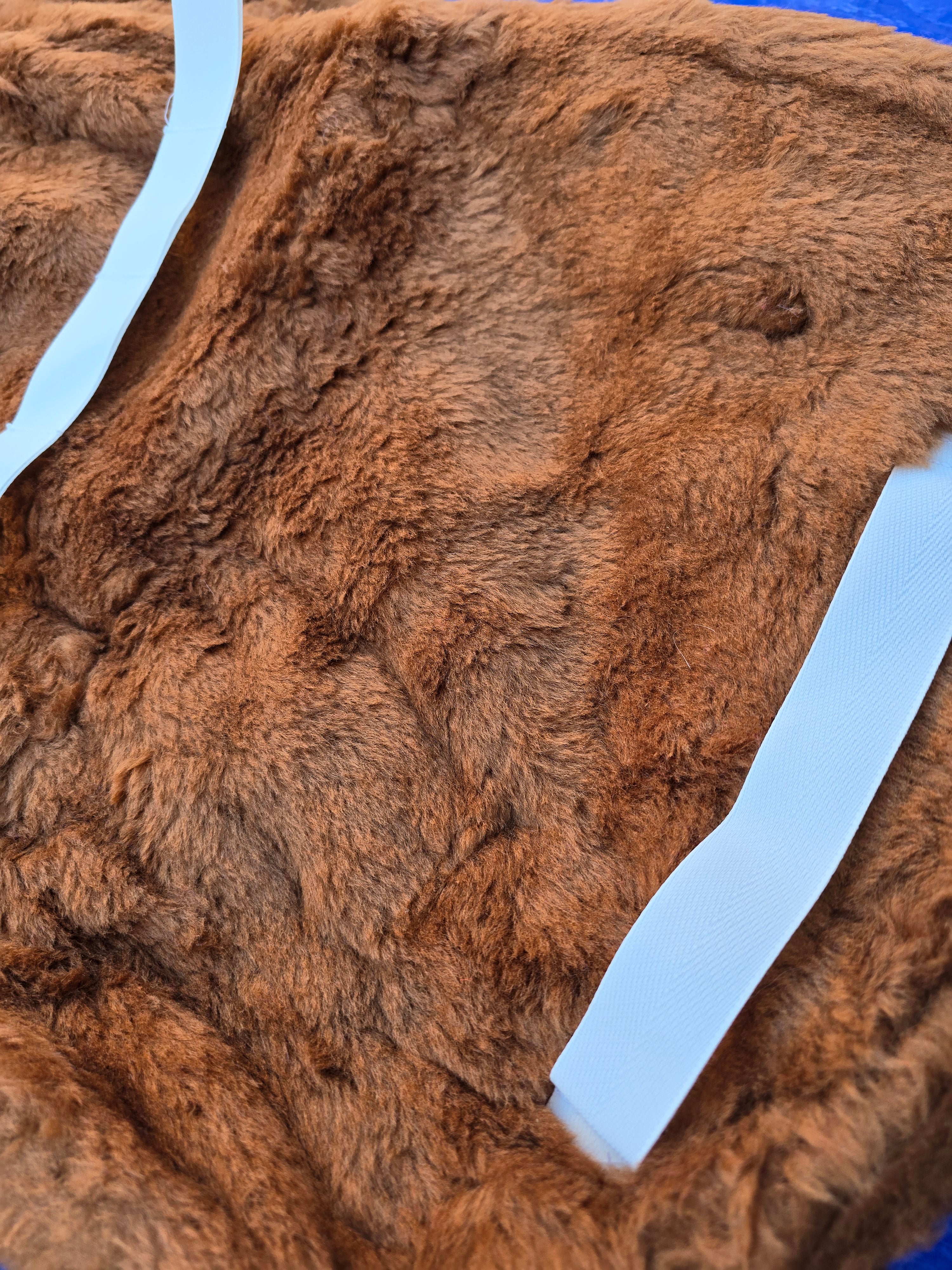 Red fur saddle cloth 16 inches