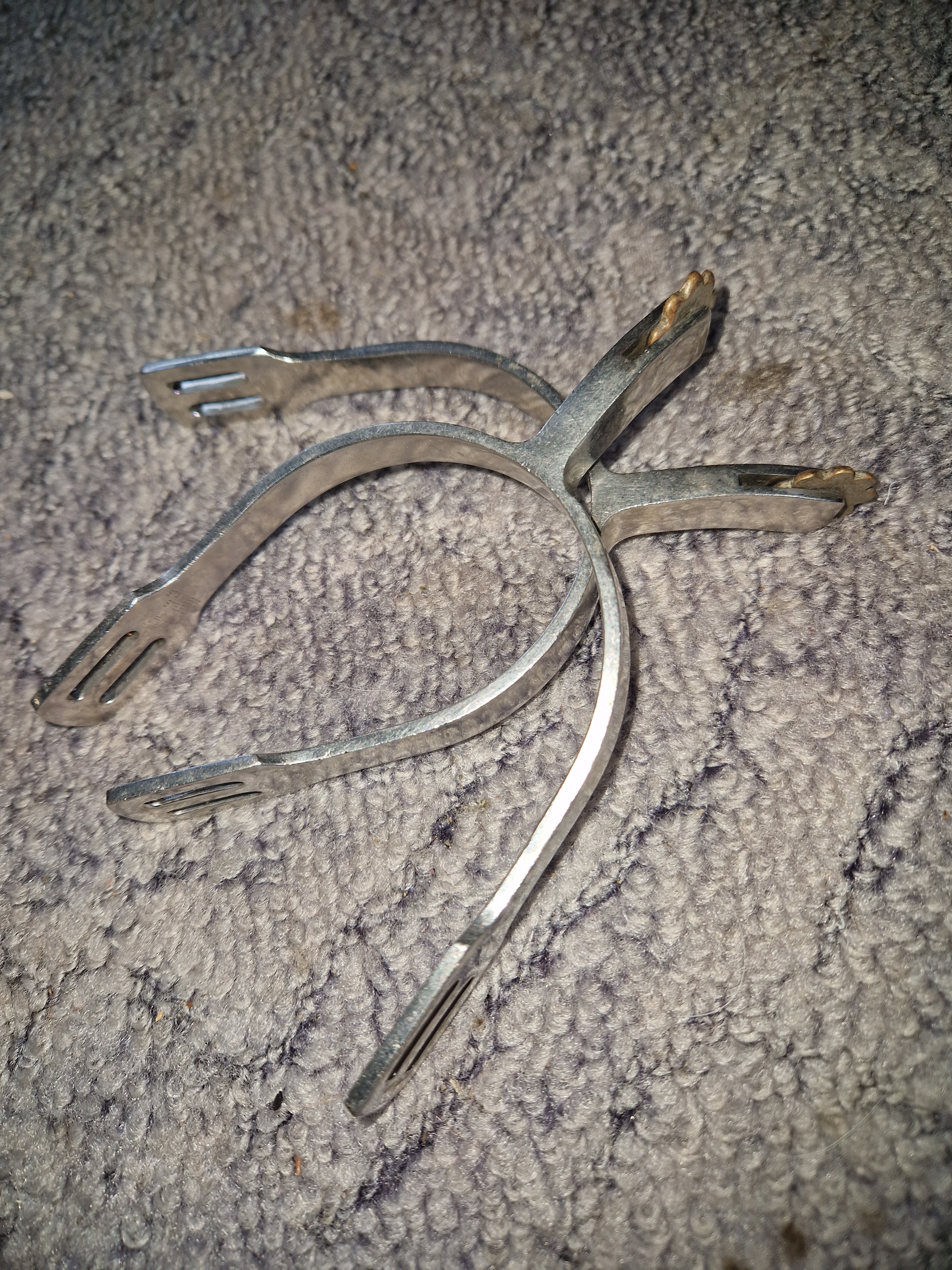 Ostrogi z gwiazdkami