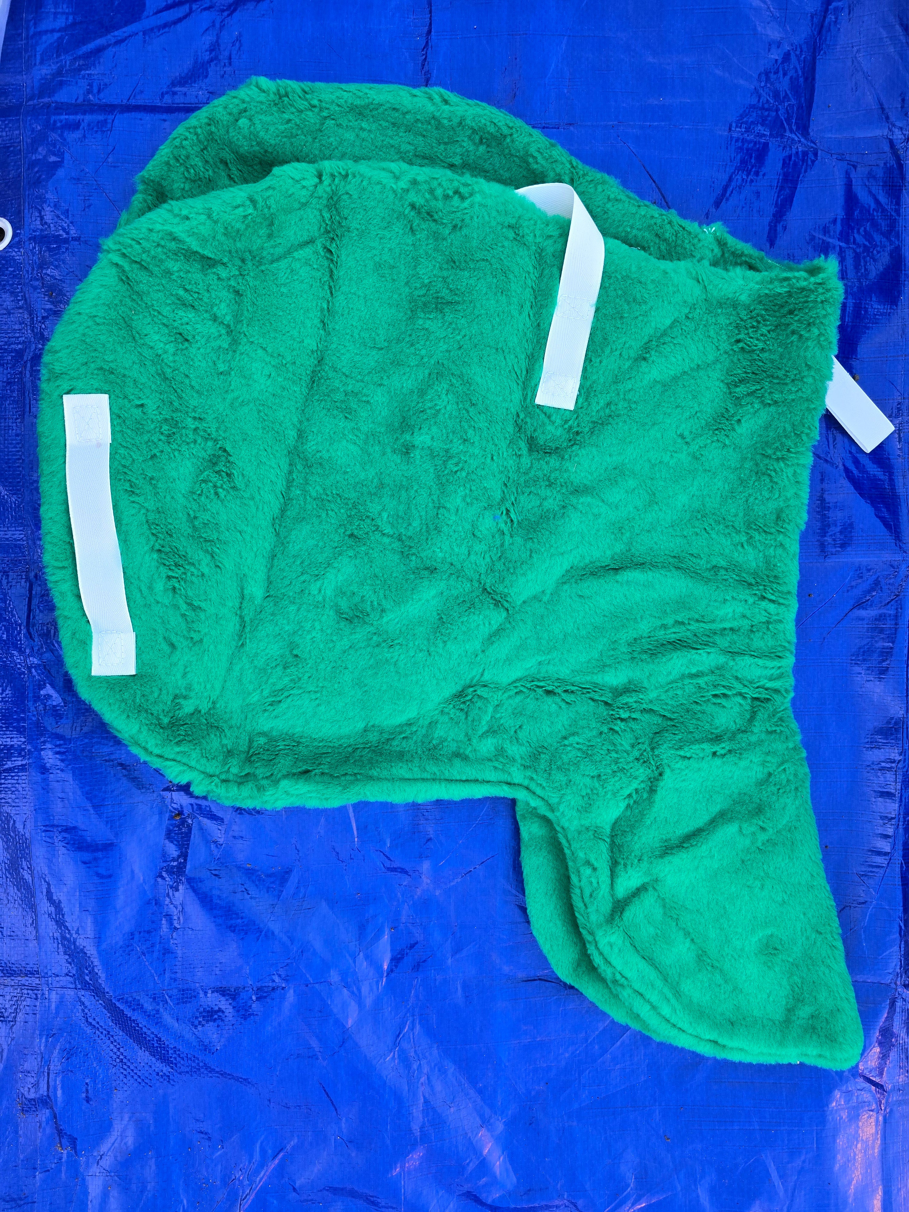 Green fur saddle cloth