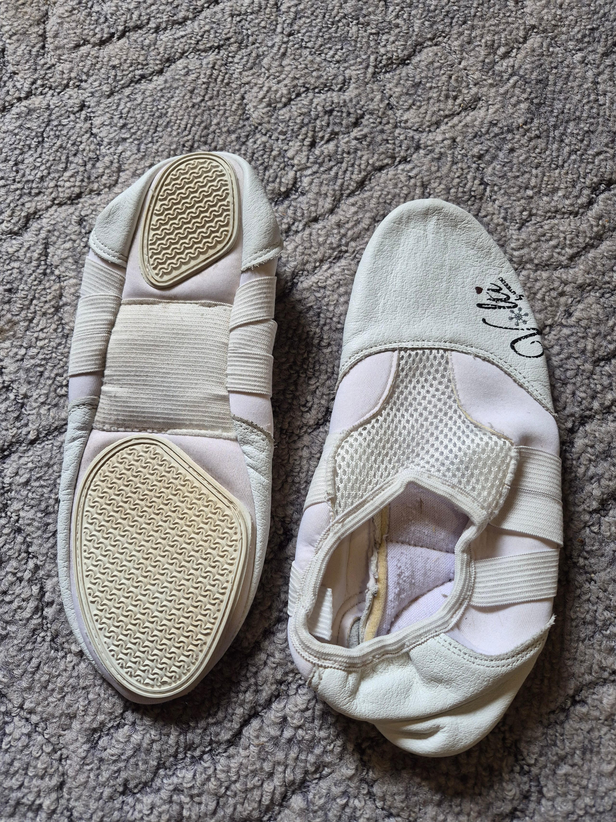 Buty do woltyżerki 23 cm